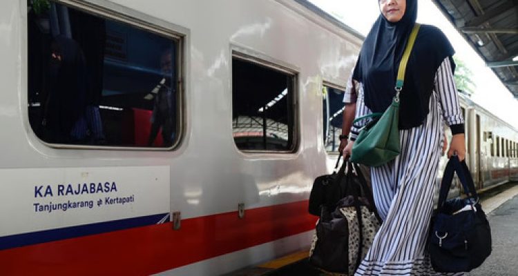 Tiket KA Rajabasa Siap Dipesan, Sambut Masa Libur Lebaran (Foto : viralsumsel.com)