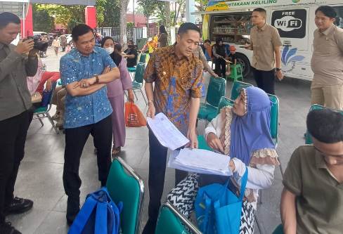 Sidak Rumah Aspirasi, Ratu Dewa: "Masyarakat Jangan Dipimpong"