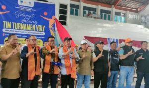 Bupati Lahat Resmi Buka Turnamen Voli Antar SMA/SMK, Tekankan Sportivitas dan Pembinaan Atlet Muda
