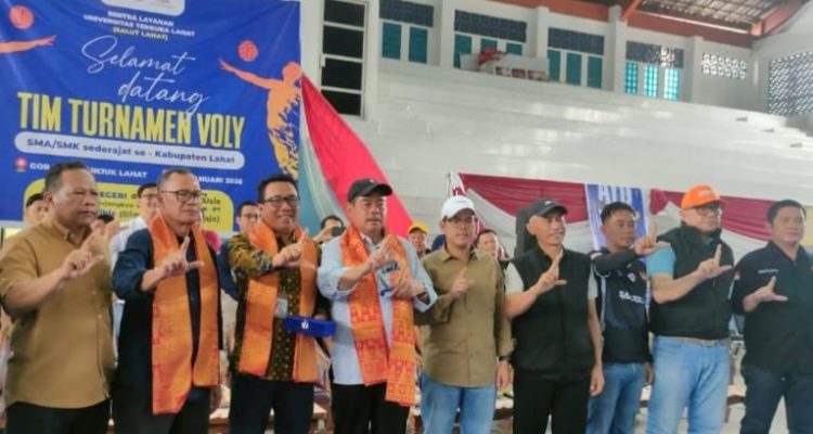 Bupati Lahat Resmi Buka Turnamen Voli Antar SMA/SMK, Tekankan Sportivitas dan Pembinaan Atlet Muda