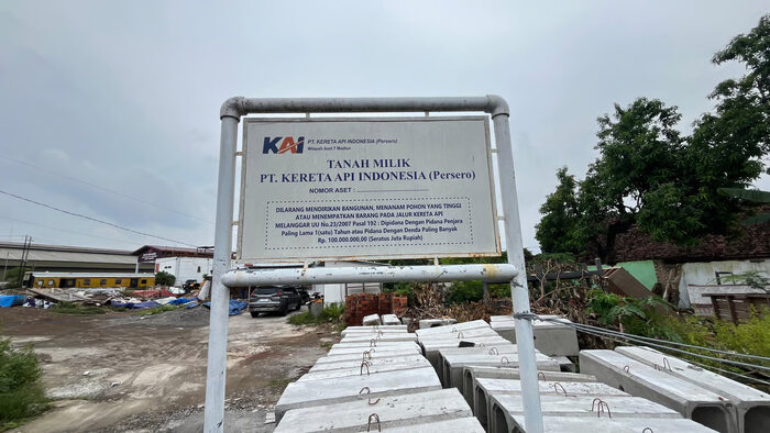 Perkuat Legalitas Aset Negara, KAI Daop 7 Madiun Terima 17 E-Sertifikat Tanah dari BPN Kabupaten Madiun. Foto: viralsumsel.com