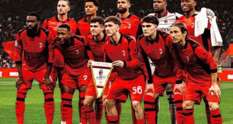 AC Milan Tumbang dari Parma di San Siro, Selisih dengan Inter Kian Melebar