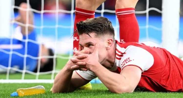 Arsenal Kian Kokoh di Puncak Klasemen Usai Hajar Sunderland 3-0