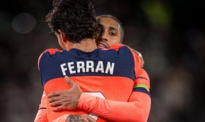 Barcelona-vs-Elche-LaLiga-Liga-Spanyol Barcelona Menang 3-1 atas Elche, Makin Kokoh di Puncak LaLiga