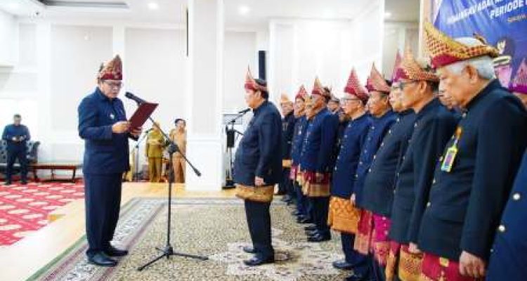 Bupati Toha Tohet Kukuhkan Forum Pembina Adat Muba 2026–2031