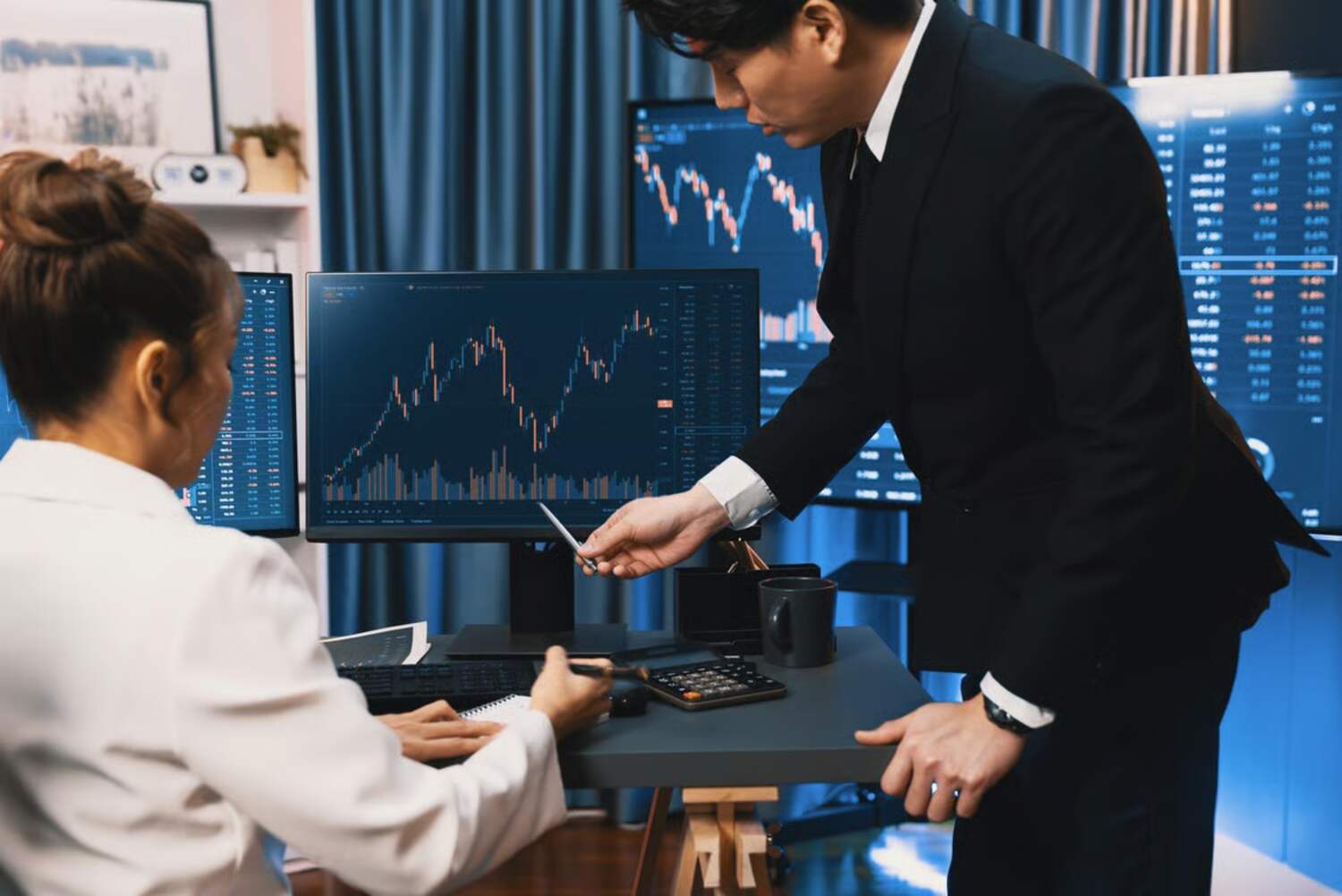 Cara Trader Pemula Mengelola Risiko dengan Trading Plan. Foto: viralsumsel.com