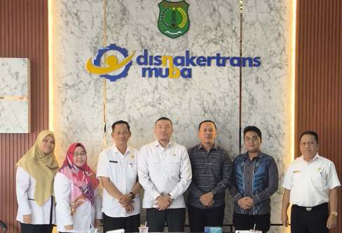 Jadi Rujukan Daerah Lain, Disnakertrans Muba Paparkan Sukses Perda Penyerapan Tenaga Kerja Lokal