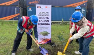 Dukung Gerakan Satu Juta Pohon, KAI Logistik Konsisten Tegaskan Komitmen Lingkungan. Foto: viralsumsel.com