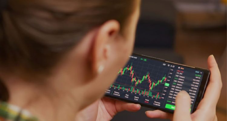 Harga Emas (XAU USD) 16 Februari 2026 Stabil di 4.993, Pasar Tunggu Sinyal The Fed. Foto : viralsumsel.com