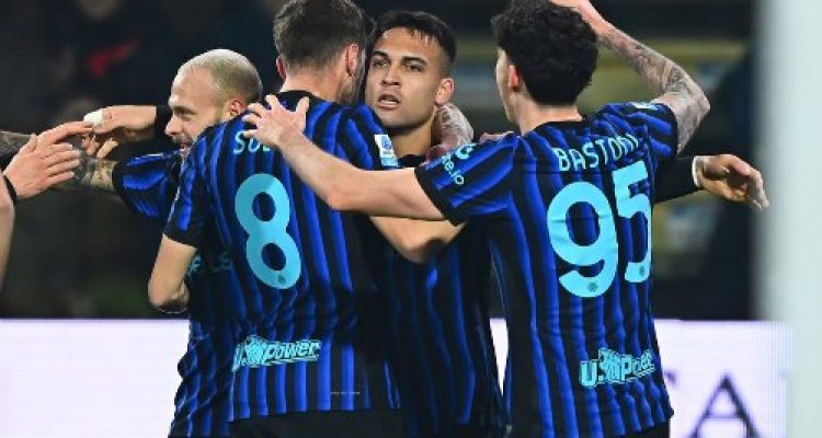 AC Milan Pepet Inter, Persaingan Scudetto Serie A 2025/26 Makin Panas