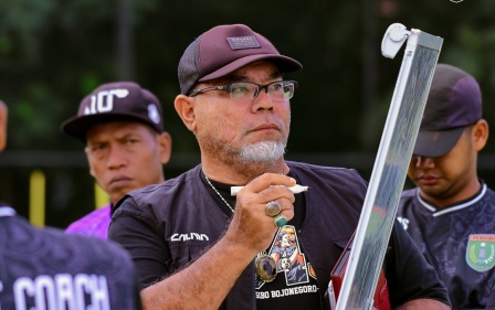 Sriwijaya FC Resmi Tunjuk Iwan Setiawan sebagai Pelatih Kepala Baru
