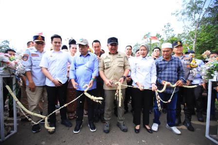 Herman Deru Resmikan Jalan Khusus Batubara di Lahat, Solusi Kemacetan dan Dorong Ekonomi Daerah
