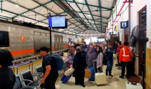 Pemesanan Tiket KA Angkutan Lebaran 1447 H, Hingga H-4 Sudah Dapat Dipesan, Daop 7 Madiun Tembus 19.110 Pelanggan. Sumber : viralsumsel.com
