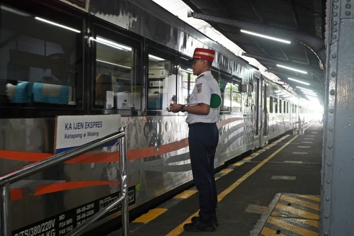 Dukung Stimulus Pemerintah 30 Persen, KAI Daop 9 Jember Siapkan 28.032 Tempat Duduk. Sumber : viralsumsel.com