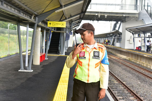 KAI Services Hadirkan Pelayanan Terbaik di Stasiun Jatake. Foto: viralsumsel.com