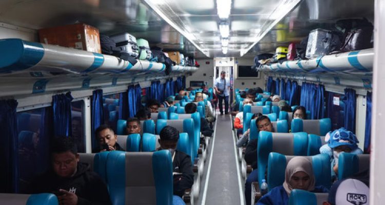 Libur Tahun Baru Imlek 2577, KAI Divre III Palembang Sediakan 16.008 Tempat Duduk. Foto: viralsumsel.com