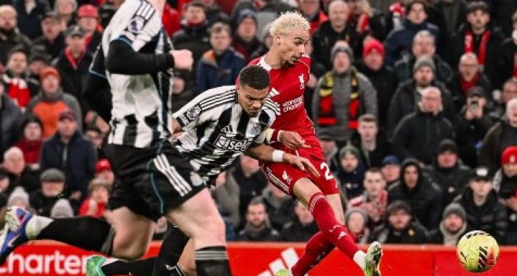 Liverpool Pesta Gol di Anfield, Newcastle United Dibekuk 4-1