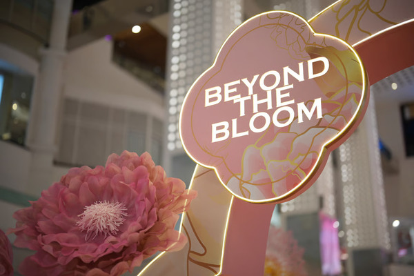 Mall of Indonesia Hadirkan “Beyond the Bloom”. Foto : viralsumsel.com