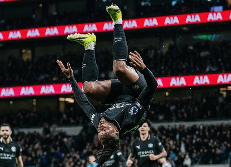 Unggul Dua Gol, City Dipaksa Berbagi Poin dengan Tottenham