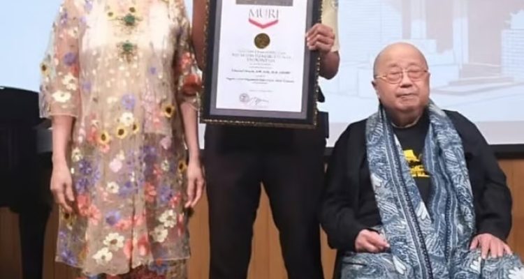 Membanggakan! Satpam BRI BO Tanjung Priok Region 6/Jakarta 1 Raih Rekor MURI sebagai Pembuat Karya Ilmiah Terbanyak. Foto: viralsumsel.com