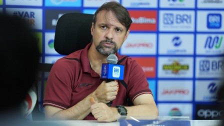 Meski Tanpa Dua Pilar, Persija Jakarta Tetap Incar Tiga Poin Kontra PSM Makassar di JIS