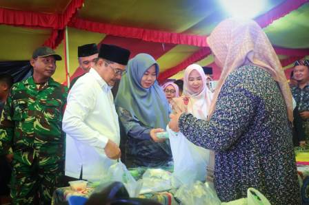 Wabup Abdur Rohman Husen Buka Pasar Ramadhan 1447 H di Sungai Lilin, Dorong Ekonomi Kerakyatan dan Tradisi Lokal