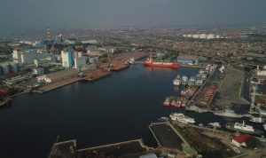 Pelindo Catat Kinerja Positif Pelabuhan Tanjung Emas Sepanjang Tahun 2025. Sumber : viralsumsel.com