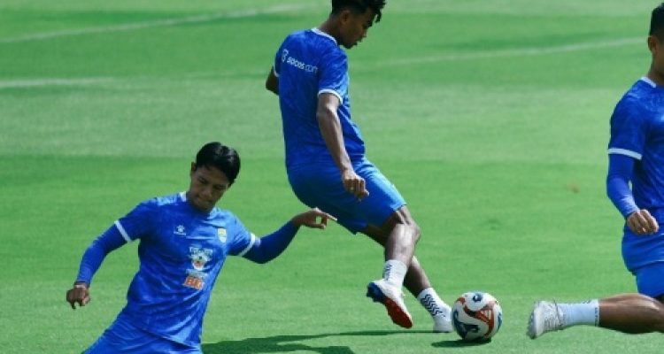 Jadwal Lengkap Super League Pekan 20: Misi Maung Bandung Pertahankan Puncak