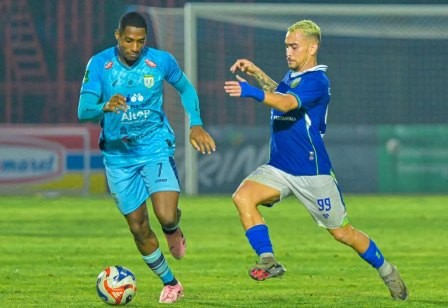 Persiku Kudus Bungkam Persela Lamongan 1-0 di Sriwedari, Caique Jadi Pahlawan Kemenangan
