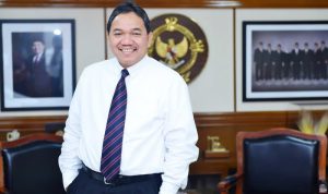 Profil Achsanul Qosasi: Rekam Jejak dan Peran di Dunia Pemerintahan. Foto: viralsumsel.com