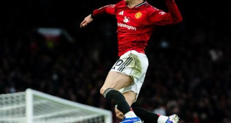 Manchester United Tekuk Fulham 3-2, Lanjutkan Tren Kemenangan Beruntun