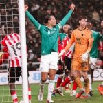 Virgil van Dijk Bawa Liverpool Menang Tipis 1-0 atas Sunderland