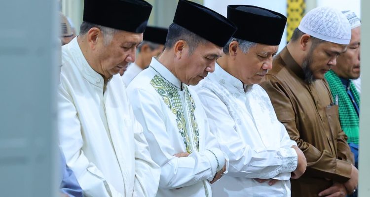 Resmikan Masjid Babussalam, Ratu Dewa Kenang Masa Perjuangan sebagai Staf Biasa