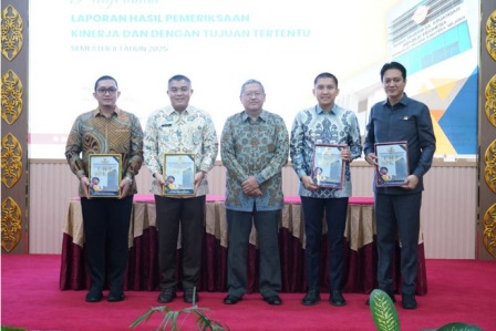 Badan Pemeriksa Keuangan Republik Indonesia Serahkan LHP Kinerja Penuntasan TBC, Kabupaten Ogan Ilir Terima Rekomendasi Strategis