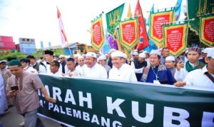 Gubernur Herman Deru Ikuti Arak-arakan Ziarah Kubra Ulama dan Auliya Palembang Darussalam
