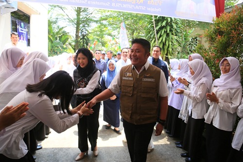 Gubernur Herman Deru Beri Motivasi Pelajar Sumsel di Harmonisasi Ramadhan, Ajak Berlomba dalam Kebaikan
