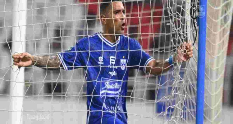 Predator 45 Tahun Belum Habis, Beto Goncalves Tetap Tajam Bawa PSIS Pesta Gol