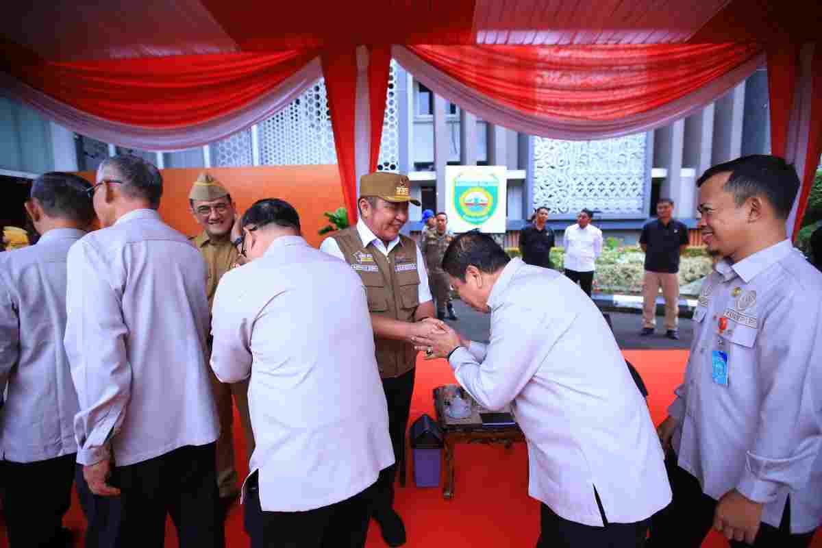 Gubernur Sumsel Herman Deru ajak ASN maknai efisiensi sebagai kontribusi nyata bagi negara dalam apel dan halalbihalal Pemprov Sumsel 2026.
