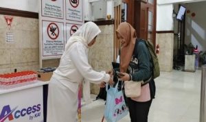 KAI Daop 9 Jember Sediakan Takjil dan Buka Puasa Gratis. Foto: viralsumsel.com