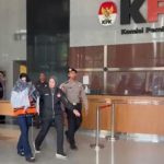 Bupati Pekalongan Fadia Arafiq Resmi Berompi Oranye KPK, Bantah Terlibat OTT dan Klaim Tak Ada Uang Disita