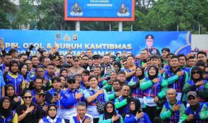 Kapolri dan Gubernur Herman Deru Pimpin Apel Kamtibmas Ojol dan Buruh di Palembang