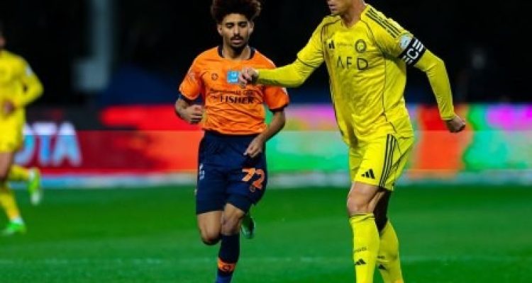 Ronaldo Gagal Penalti Lalu Cedera, Al-Nassr Tetap Menang 3-1