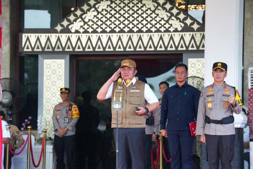 Gubernur Herman Deru Pimpin Apel Gelar Pasukan Operasi Ketupat 2026 di Sumsel