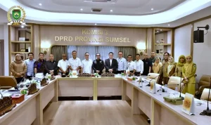 Pansus III DPRD Sumsel evaluasi kinerja Bank Sumsel Babel dalam LKPJ 2025, soroti PAD, KUR, dan transformasi digital.
