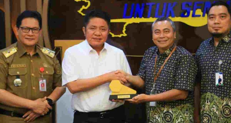 Gubernur Herman Deru dorong BPJS Kesehatan hadirkan inovasi untuk tingkatkan layanan kesehatan masyarakat di Sumatera Selatan.
