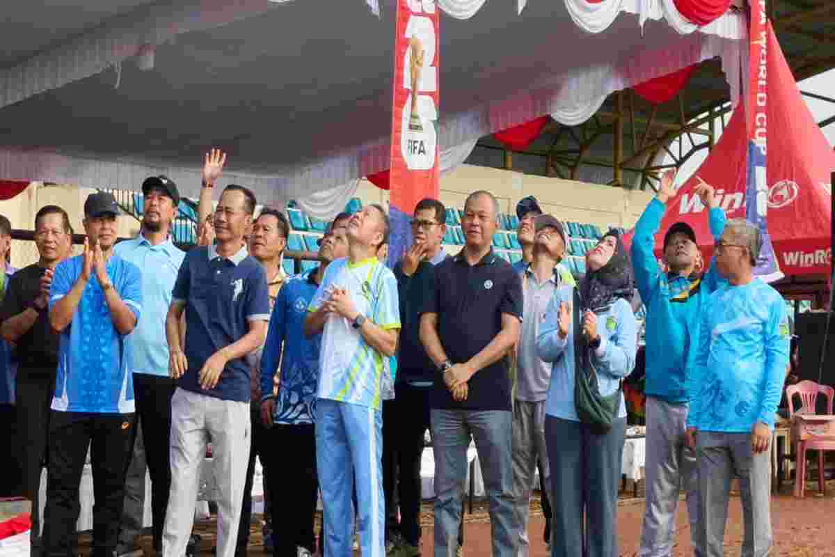 Senam Sehat Pemerintah Kota Prabumulih Bersama Masyarakat Dan Semarak Bola Gembira Sambut Piala Dunia 2026