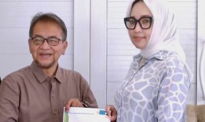 Hj Eva Susanti Resmi Jadi Dewan Pembina RHESUS, Dorong Gerakan Pembinaan Keluarga di Sumsel