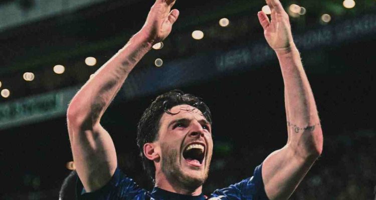 Arsenal sukses mengalahkan Sporting CP 1-0 lewat gol dramatis Kai Havertz di injury time pada leg pertama perempat final Liga Champions 2026.