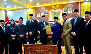 DPRD Prabumulih Gelar Paripurna LKPJ 2025, Wali Kota Arlan Sampaikan Nota Pengantar