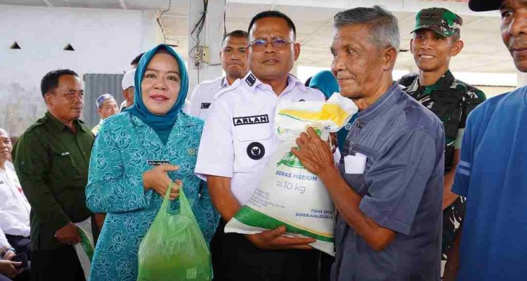 Pemkot Prabumulih Luncurkan Bantuan Pangan 2026, Warga Terima Beras dan Minyak Goreng